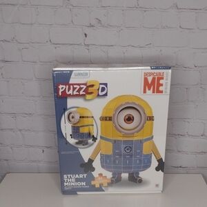 Despicable Me Stuart the Minion Puzzle - Yellow and Blue